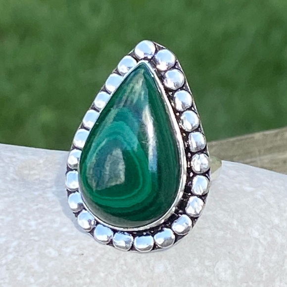 Large genuine Malachite ring .925 Sterling Silver size 7.5 - Picture 2 of 15
